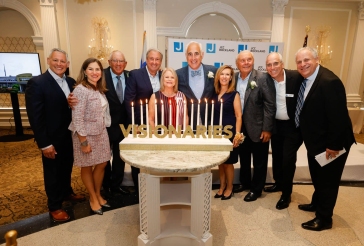 Gold Candle Lighting Display