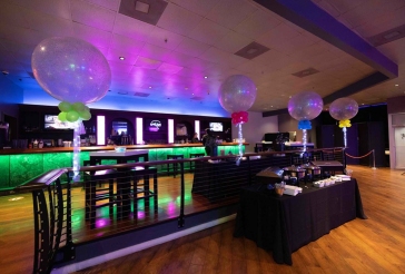 Sparkle Balloon Decor