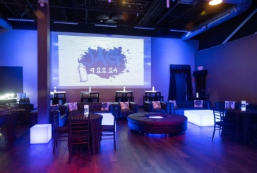 Graffiti Lounge Centerpiece