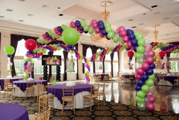 Balloon Wrap Around Dance Floor