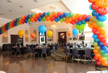 Balloon Wrap Around Dance Floor