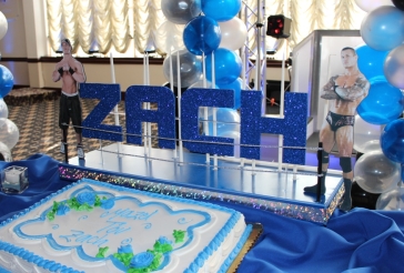 Wrestling Rink Candle Lighting