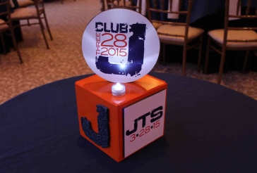 Mini Cube & Logo Centerpiece
