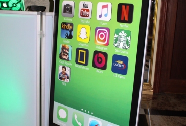 iPhone Candle Lighting Display Alternative