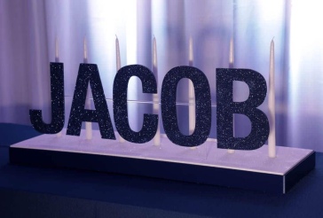 Simple Bar Mitzvah Candle Lighting Display