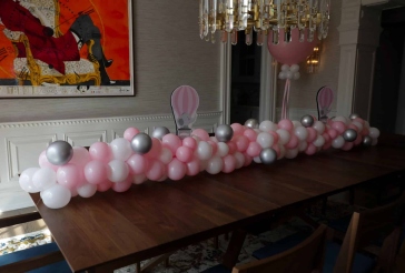Balloon Garland Centerpiece