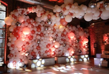 Organic Balloon Wall