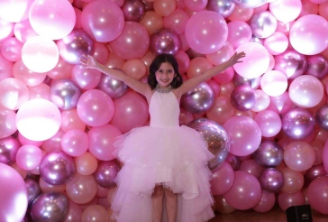 Organic Balloon Wall Backdrop