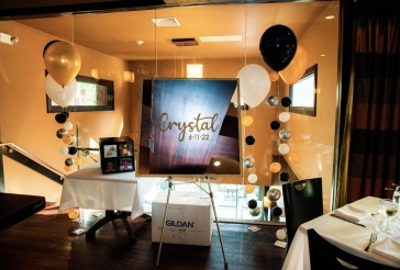 Mirror Sign in Board