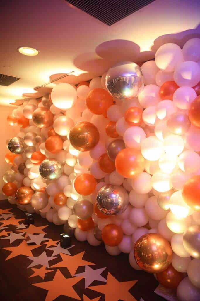 Wall Murals Gallery · Party & Event Decor · Balloon Artistry