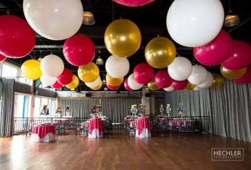 3' Balloons over Dance Floor