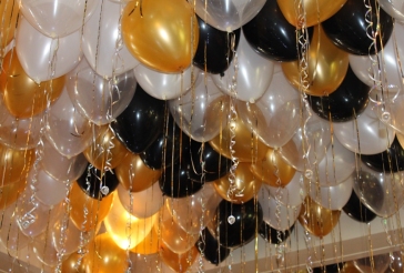 Black and Gold Ceiling Balloons