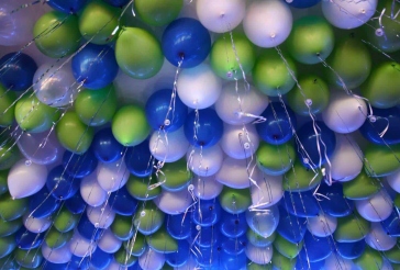Lime and Royal Loose Ceiling Balloons
