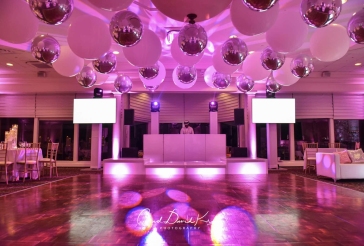White and Silver Ceiling Balloons