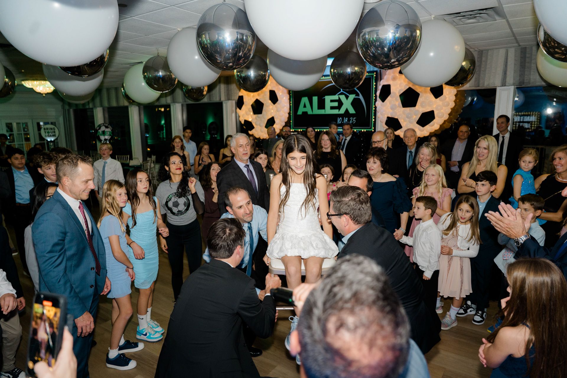 white_and_silver_ceiling_decor