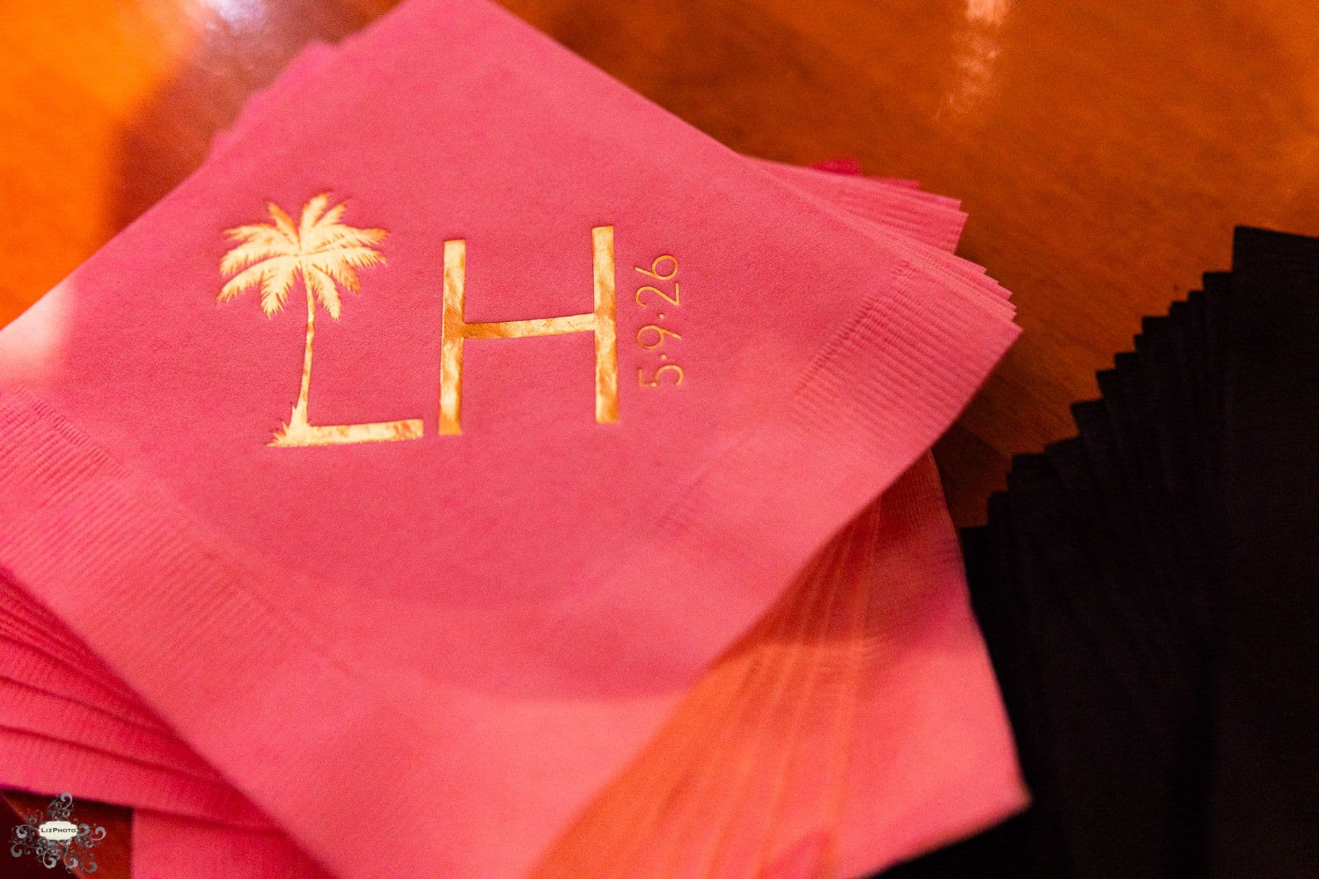 palm-tree-napkin