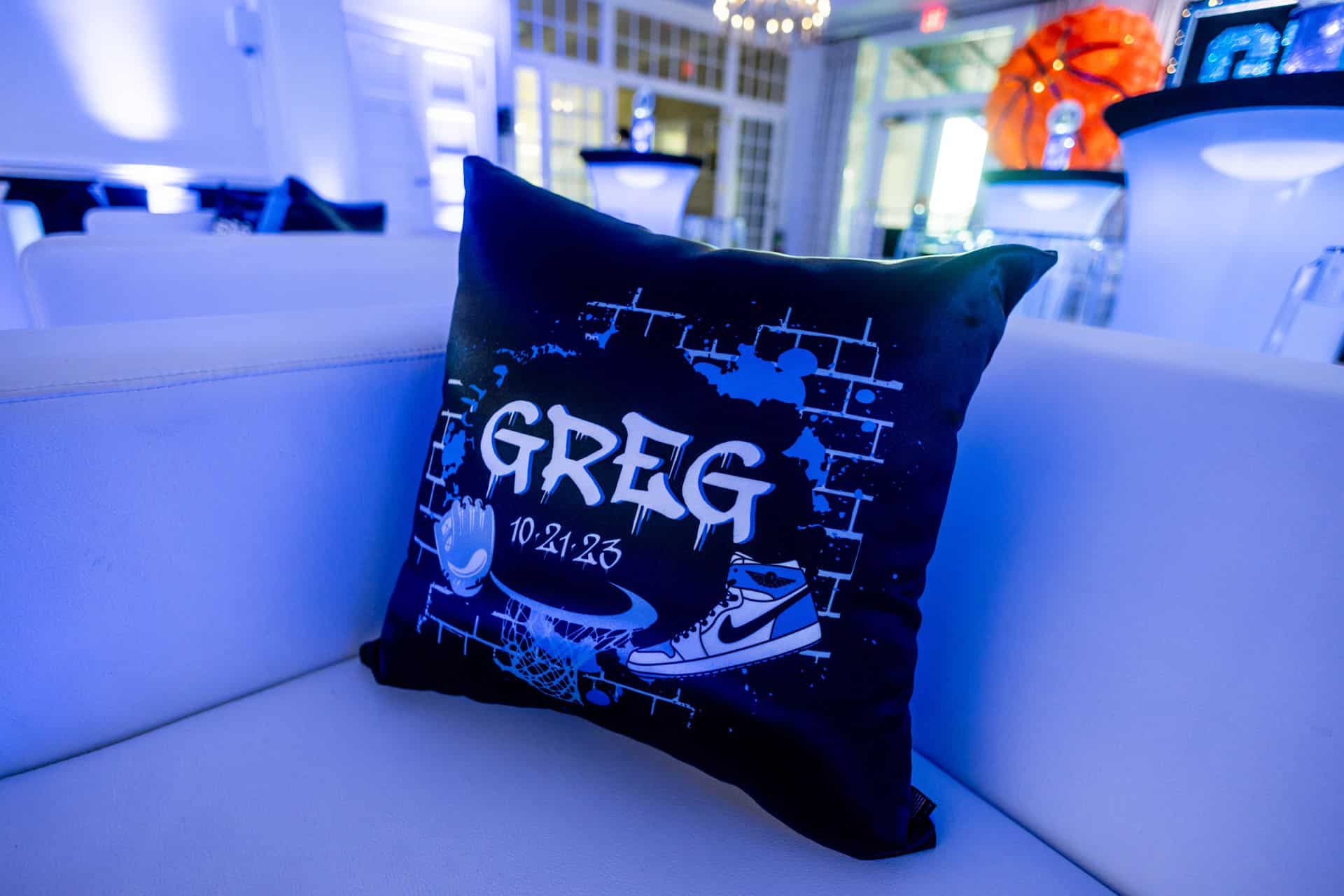 Greg's Bar Mitzvah · Balloon Artistry