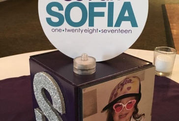 Mini Cube Centerpiece