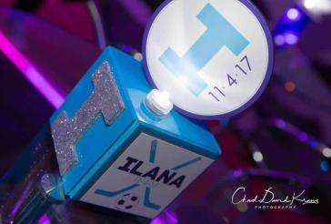 Mini Cube Centerpiece