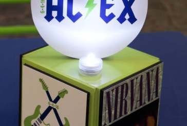 Mini Cube Centerpiece