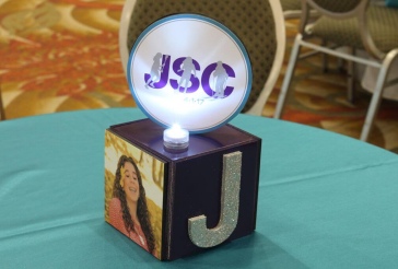 Mini Cube Centerpiece
