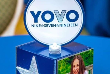 Star Themed Mini Cube Centerpiece