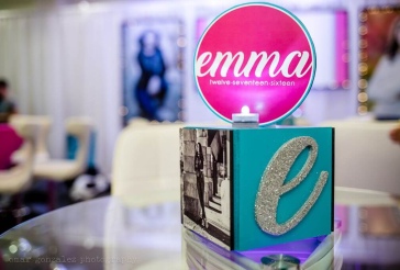 Mini Cube Centerpiece