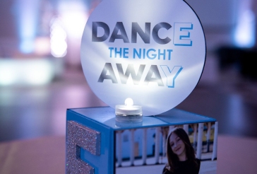 Mini LED Custom Cube Lounge Centerpiece