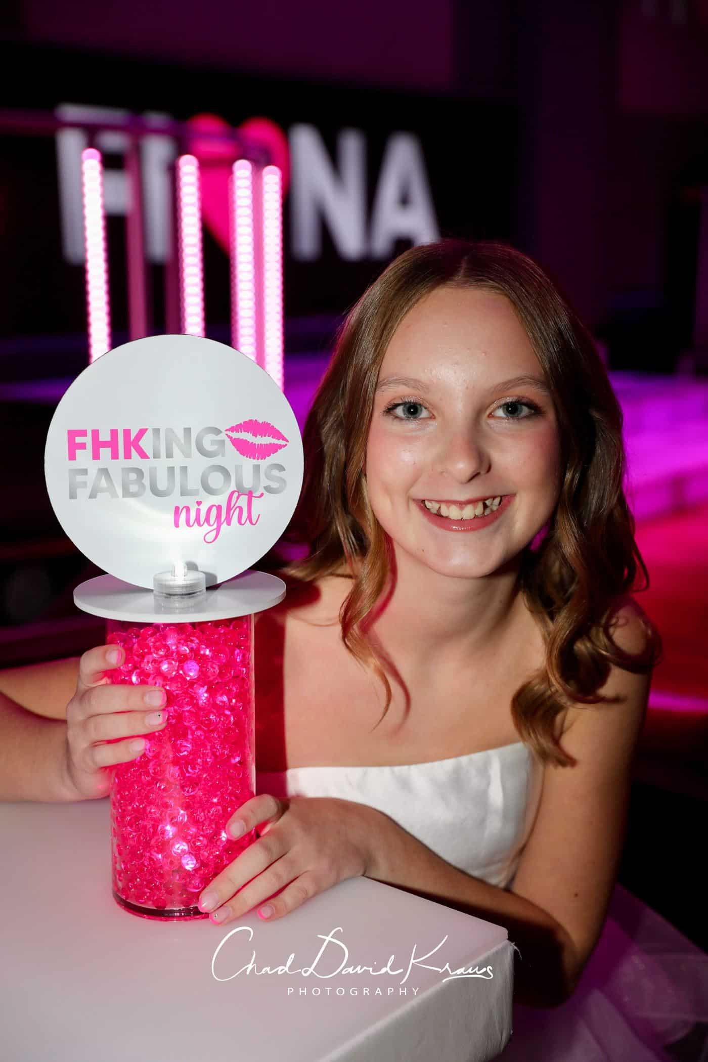 Mini Logo Topper with LED Pink Gems
