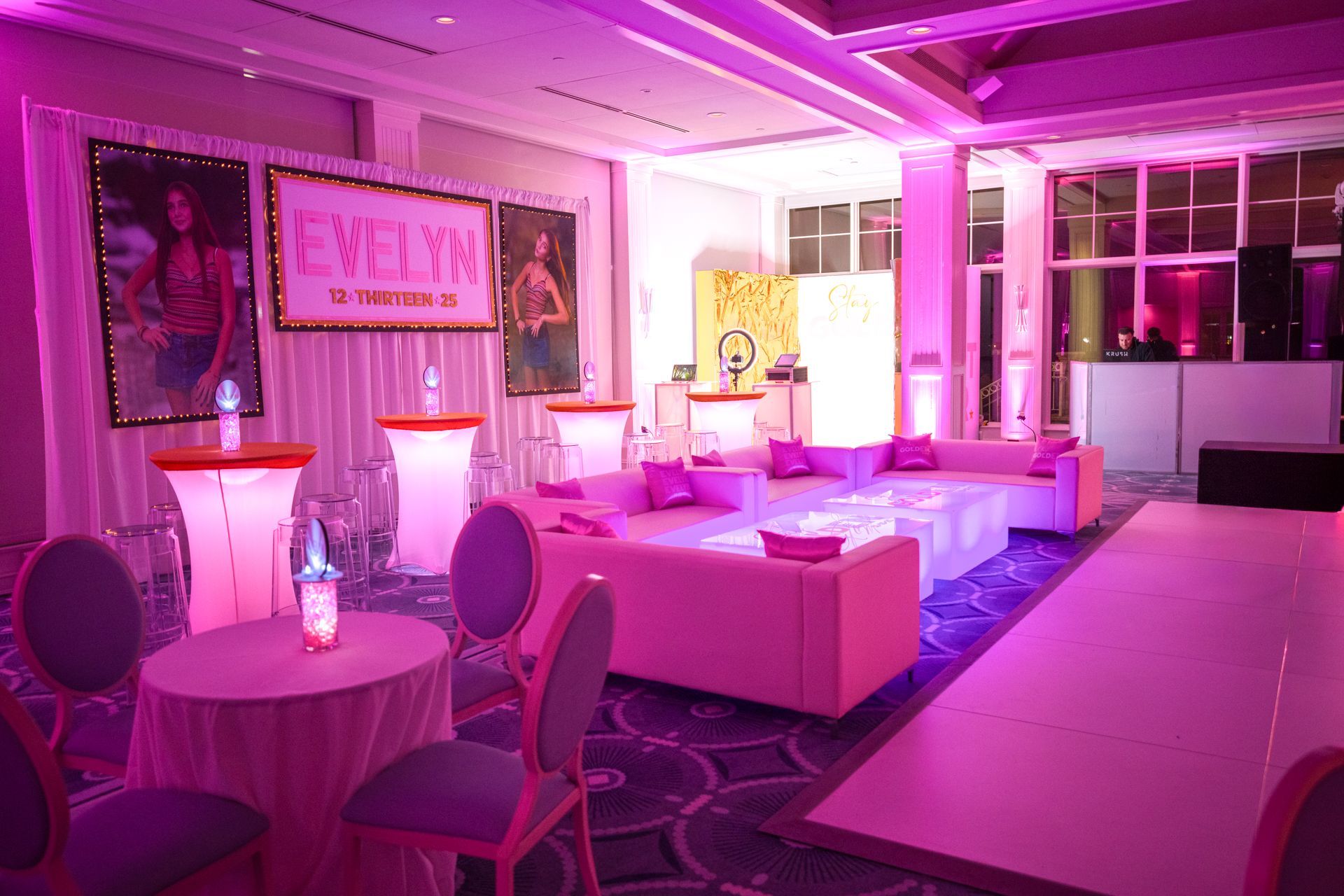 hot_pink_gold_bar_mitzvah_party