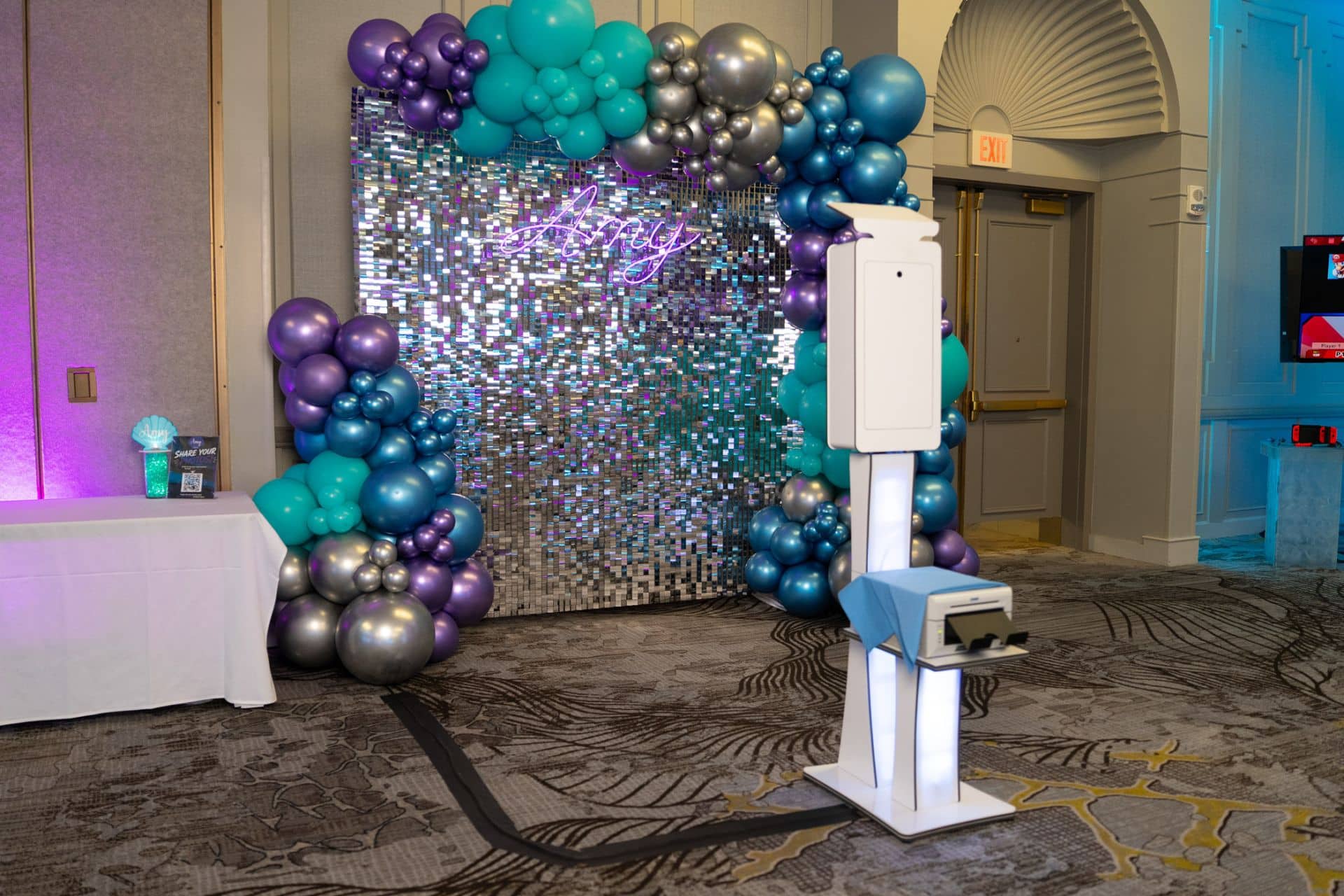 mermaid-balloon-garland