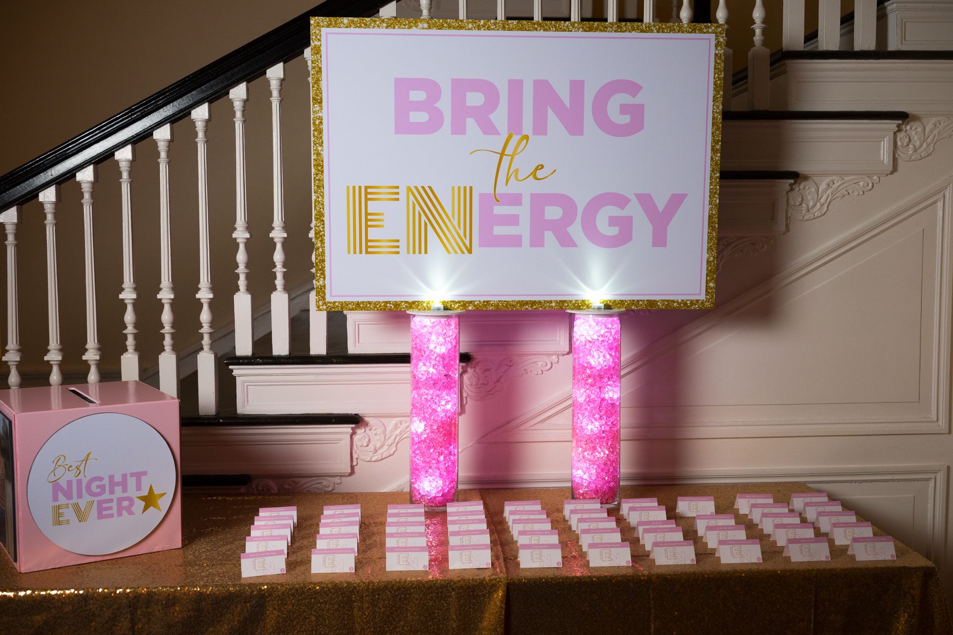 pink_bat_mitzvah_entrance_decor