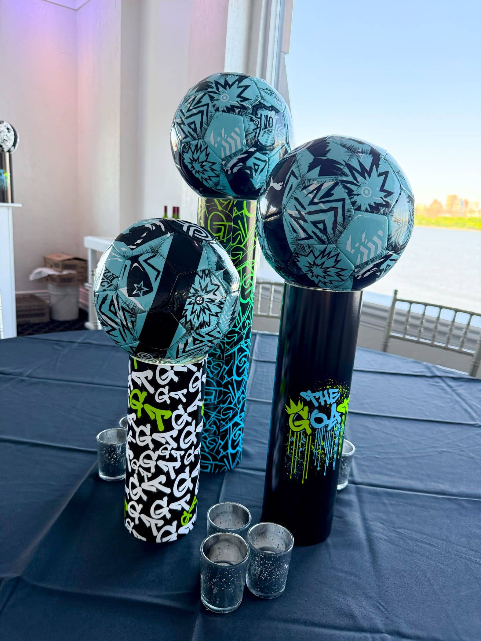 graffiti-soccer-centerpieces