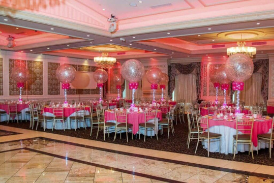 Hot Pink & Silver Sparkle Balloons with LED Vases & Gems at the Base