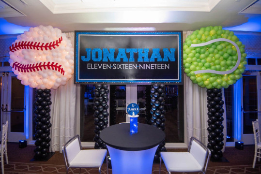 Baseball & Tennis Ball Balloon Sculptures for Sports Themed Bar Mitzvahs