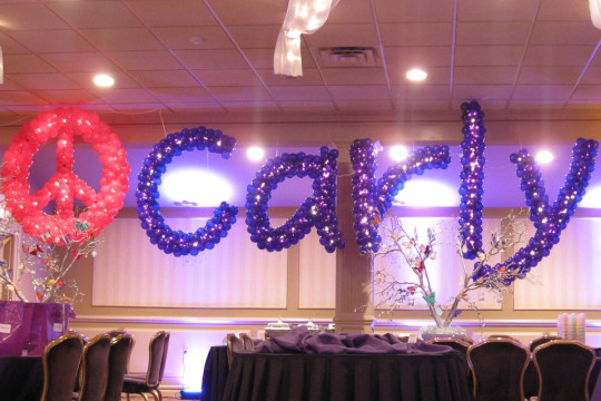 Peace Sign Balloon Sculpture & Name in Balloons with Lights