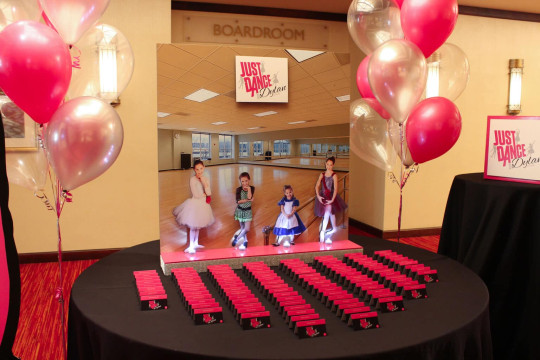 Dance Themed Seating Card Display with Custom Logo Place Cards