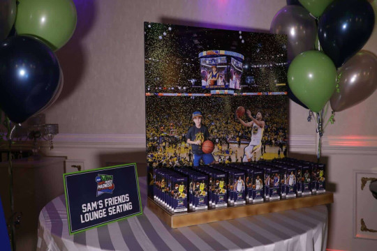 Golden State Warriors Stadium Seating Card Display with Custom Ticket Place Cards