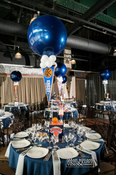 Baseball Themed Centerpiece with 36" Balloons and Floating Team Pennant