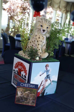 Jungle Themed Photo Cube Centerpiece with Animal & Greenery