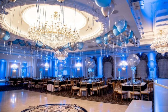 Light Blue & Silver Sparkle Balloon Centerpieces with Aqua Gems & LED Lighting at Primavera Regency