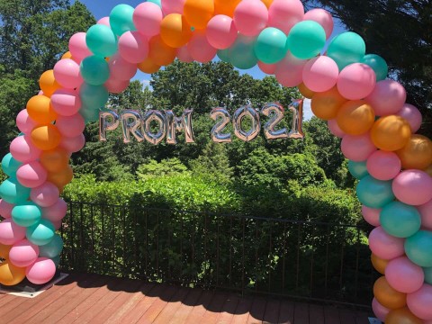 Prom Balloon Arch with Gold, Pink & Mint Green Balloons