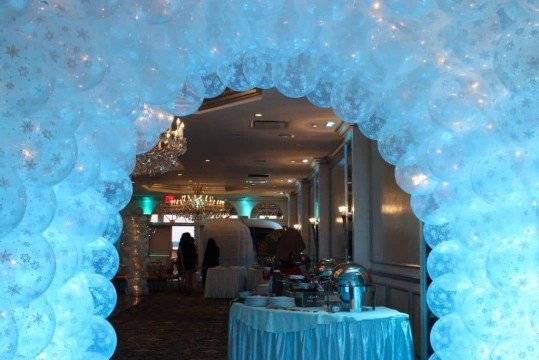 Clear Snowflake Balloon Tunnel Entrance for Winter Themed Sweet 16
