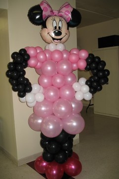 Minnie Mouse Balloon Sculpture for First Birthday