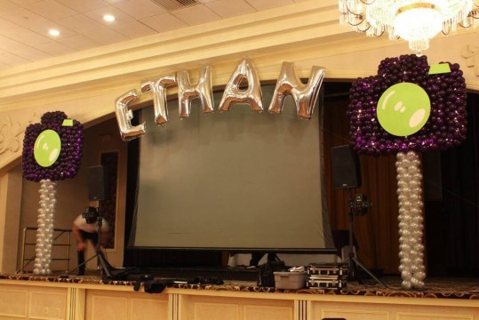 Name in Balloons with Camera Balloon Sculptures for Photography Themed Bar Mitzvah