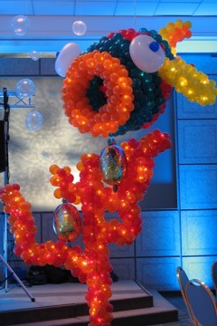 Fish & Coral Balloon Sculptures for Underwater Themed Event