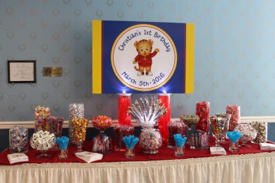 First Birthday Candy Bar with Custom Sign & Bags