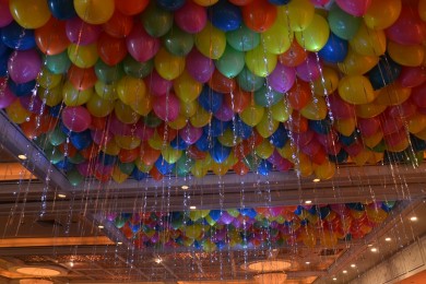 Neon Colored Loose Ceiling Balloons with LED Sparkle Ribbon & Shimmer Ribbon