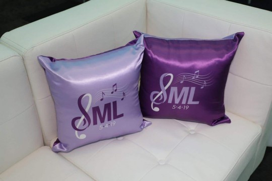 music_logo_pillows