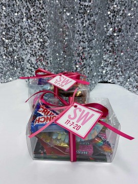 Candy Favor Boxes with Custom Logo Tag